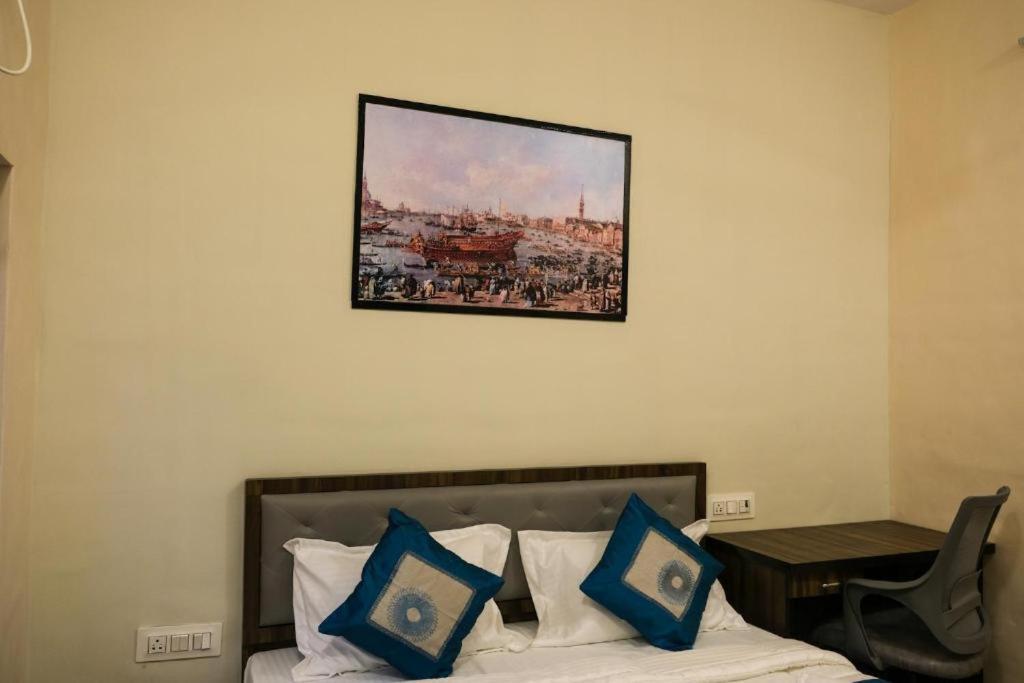 Hotel Vrc Bombay Eksteriør billede